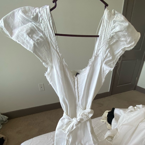 Zara White Rustic Denim Raw Hem Ruffled Cap Sleeve Belted Jumpsuit Playsuit XS - Picture 8 of 13